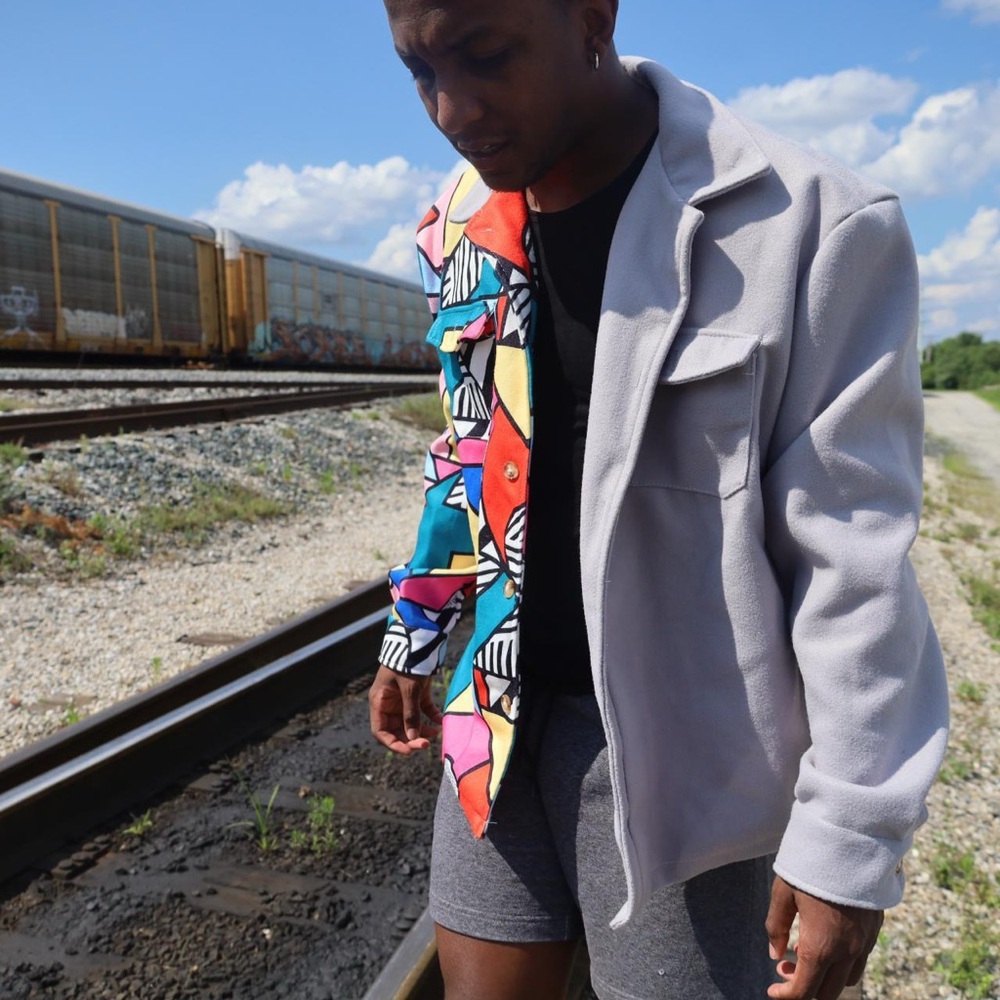 Colorful Geometric Patterned Jacket - Picture 6 of 7